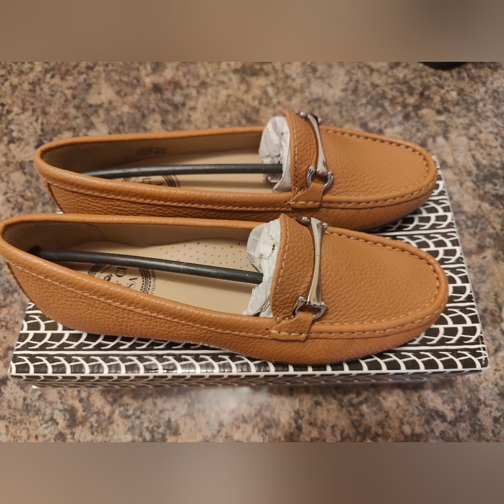 Driver Club USA Tan Leather Loafers